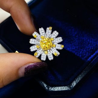 Sweet CZ Little Daisy Flower 925 Sterling Silver Ring
